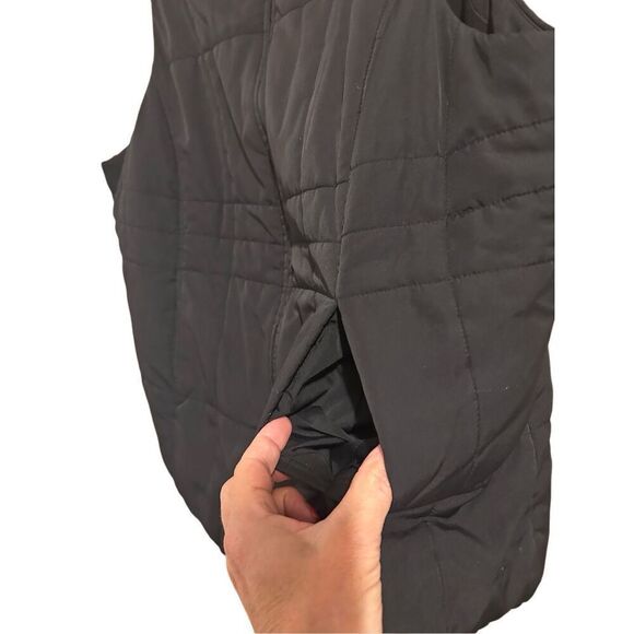 Althletic Works Woman Women’s Size 1X Black Quilted Zip Up Vest Pockets - Picture 5 of 12